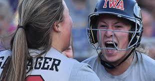 Grand slam by DiMemmo sparks Incarnate Word past Rosati-Kain