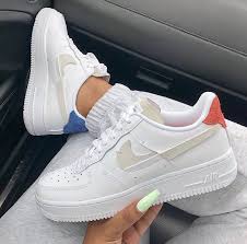 Image About Fashion In Inspiration By Ivalina Borisova Nike Air Shoes Sneakers Fashion Fresh Shoes