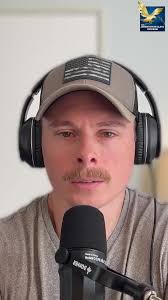 Some of the challenges faced by Roman citizens who fought in wars, find  themselves struggling for food and resorting to menial jobs due to being  driven off their land., Drawing intriguing parallels to ...