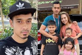 Raf yaakob is a malaysian actor who has appeared in bola mania, kemaafan sakura and rembat sampai gol. Biodata Raf Yaakob Pelakon Drama Tq Captain Iluminasi