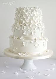 For the timeless wedding with a simplistic feel, this cake is a winner. 30 Delicate White Wedding Cakes Deer Pearl Flowers