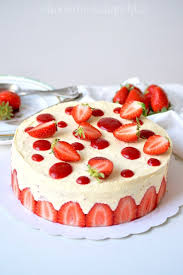 Fraisier A La Creme Mousseline Recette Facile Aux Delices Du Palais En 2020 Recette Avec Des Fraises Meilleur Gateau Du Monde Creme Mousseline