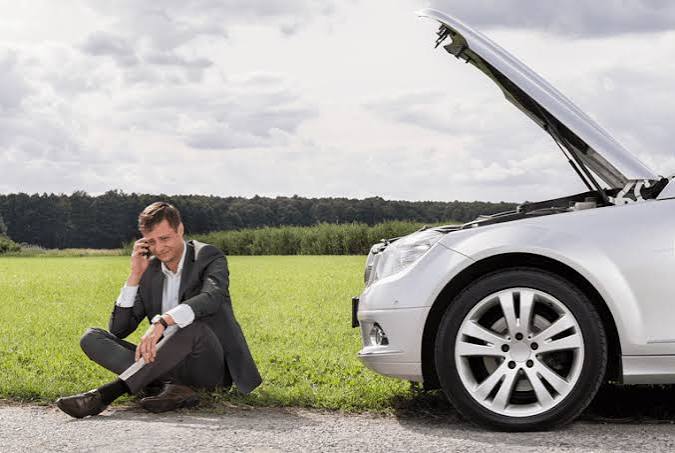 8 top tips for a vehicle breakdown | AAA Oregon/Idaho