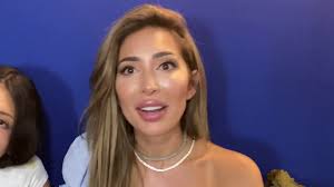 Farrah Abraham Gets Called Out for Her Home; 'That Kitchen Is Giving Me  Anxiety'