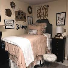 Check out these 30 cute dorm room ideas to get you inspired as you prepare to makeover a room of your own. Preppy Dorm Room Decor 20 Ideas To Fall In Love With
