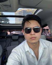 Thank you for trusting us with your medical insurance needs, Christopher De  Leon. With Pacific Cross CEO Rob Wyld and brand ambassor Christopher De  Leon.