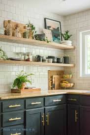 Diy Open Shelving Kitchen Guide Etagere Cuisine Cuisine Moderne Idee Cuisine