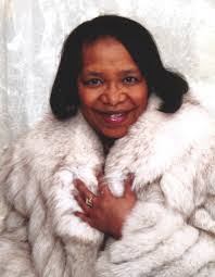 Elizabeth Stubblefield's Instagram, Twitter & Facebook