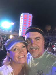 Any recommendations for charter companies with boats for 8 people?