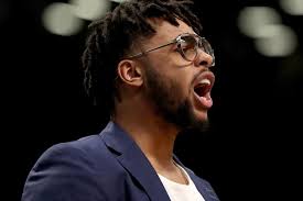 D'Angelo Russell doesn't need to get in the game to have impact