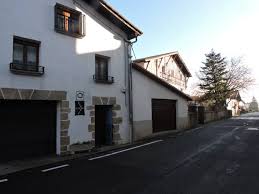 La casa rural erdikoetxe si sitúa en galdakano, a doce kilómetros de bilbao. Casas Rurales Cerca De Bilbao Desde 40 Bookingeuskadi Com