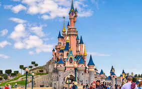 Discover 2 disney parks, 7 disney hotels, a golf course and disney village for even more magic and fun. Disneyland Paris Entrance Ticket With Private Transfer