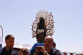 Victoria crutcher nude pictures she came in and gathered