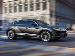 It was unveiled on 4 december 2017 and was put on the market for the 2018 model year. Fahrzeugtechnik Lamborghini Bezeichnet Den Neuen Urus Als Super Suv Springerprofessional De