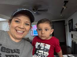 Diana N Salazar/Forever Glam Life & Beauty (@diana_salazar_87) · Instagram  照片和视频