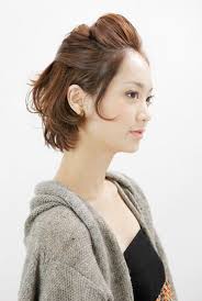 長い前髪だからできる簡単かわいいヘアアレンジまとめ マシマロ ヘアスタイリング キュートなヘアスタイル 長い前髪 アレンジ