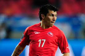 Cardiff smashed their transfer record fee for gary medel. Cardiff City Sign Sevilla Midfielder Gary Medel To 4 Year Deal Bleacher Report Latest News Videos And Highlights