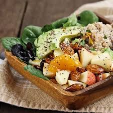 Salade Detox Quinoa Avocat Et Pomme Recette Recette Salade Recettes De Cuisine Salade Detox