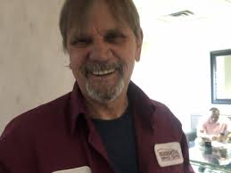 Mr. Charles "Chuck" Lea Simmons's Memorial Website