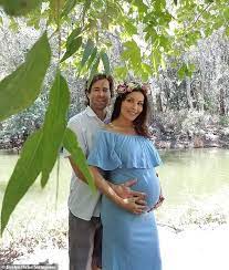 They remain together and celebrated the birth of their baby son in september 2020. 90 Day Fiance Season 2 Where Are They Now Justin And Evelyn
