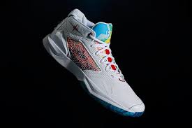 He signed an endorsement contract with new balance in november 2018 after leaving. Kawhi Leonard New Balance Kawhi Signature Shoe Release Hypebeast