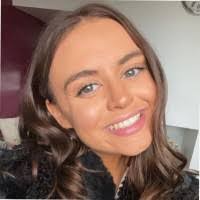 Abbie Crawford's Instagram, Twitter & Facebook