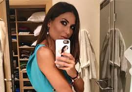 La bomba a scoppio ritardato : Elisabetta Gregoraci La Sua Nuova Famiglia Spunta Un Membro Misterioso