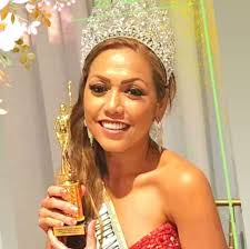 Profile for Analieze Bella Newton