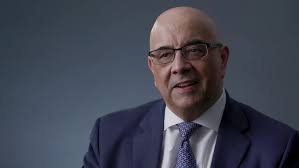 Dean Julio M. Ottino Receives National Academy of Engineering's Gordon Prize