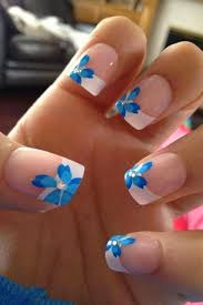 Spicy flower nail art if you only want to jazz up your french manicure a little bit, try a pale nail color with a spicy contrasting floral nail design. French Tip Nail Style Novocom Top