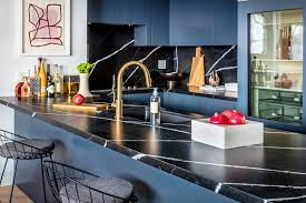 If you want a quartz backsplash in your kitchen, it's worth considering quartz countertops. 17 Beautiful Quartz Kitchen Countertops