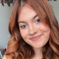 Can anyone recommend a nail salon that does acrylics