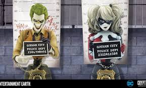 Batman shot glasses custom etched set of 6. Gotham S Terrible Twosome Are All Smiles For Their Mugshots In These Cryptozoic Busts