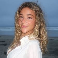 Camryn Barry (@camryngbarry) • Instagram photos and videos