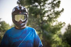 Categories amateur, couples, shaved, strt sex. 7 Of The Best Lightweight Full Face Helmets Vital Mtb Roundup Mountain Bikes Feature Stories Vital Mtb