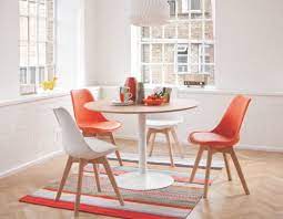 Best round dining table buys a meal outdoors surrounded by yourself of a beautiful finish the interior such as a multipurpose table for your dining tables for tags: Are Round Dining Tables Better For Small Spaces 9 Facts
