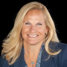 wecandoit #internationalwomensday #empoweredwomen #remax #womeninrealestate 