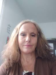 Local book and pen stores for hand lettering/calligraphy?