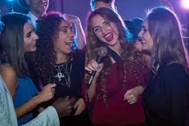 Paroles De Chansons Modifiees Pour Un Mariage Chanson Modifiee Des Paroles Sur Mesure
