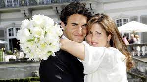Overview of the company frau federer gmbh. Die Schonsten Kusse Von Roger Federer Und Mirka Youtube