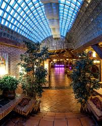 Las fincas bodas madrid que tienes a tu disposición, como la de las bocas, en cubas de la sagra, están situadas en lugares ideales para celebrar un acontecimiento de ensueño. 8 Fincas Para Bodas En Madrid Espectaculares Y Sonadas