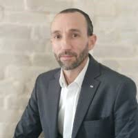 32200+ "Yair" profiles