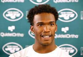 Hearing talks about Kyler Murray. I think that'll be a good move would you  guys agree?