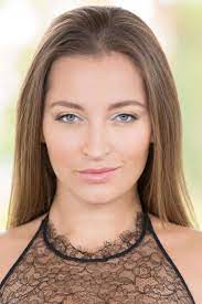 Dani Daniels - Profile Images — The Movie Database (TMDB)