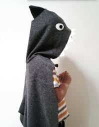 Shark Cape Halloween Costume Or Dress Up Cape For All Ages Em 2020 Tubarao Festa Da Sereia Roupas
