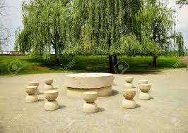 Maybe you would like to learn more about one of these? Silent Tabelle Grafik Constantin Brancusi In Targu Jiu Rumanien Lizenzfreie Fotos Bilder Und Stock Fotografie Image 40330165