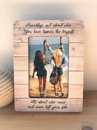 Birthday Gift For Bestie Friendship Frame Bff Gift Birthday Fo Best Friend Soulmate Etsy In 2020 Bff Birthday Gift Bff Christmas Gifts Diy Best Friend Gifts