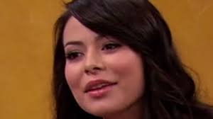 Plus, ew has exclusive set photos and an interview with star miranda cosgrove, as well as a video of cosgrove and jerry trainor giving a tour of. The Icarly Revival Finally Has A Premiere Date