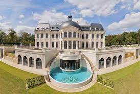 Itulah beberapa deretan artis di indonesia yang memiliki rumah termewah. 10 Foto Rumah Mewah Di Dunia Ayo Tebak Berapa Harganya