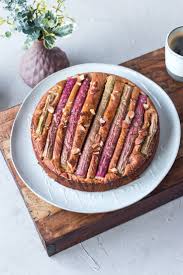 Glutenfreier Und Veganer Rhabarber Ruhrkuchen Rezept Rhabarberkuchen Lebensmittel Essen Rhabarber
